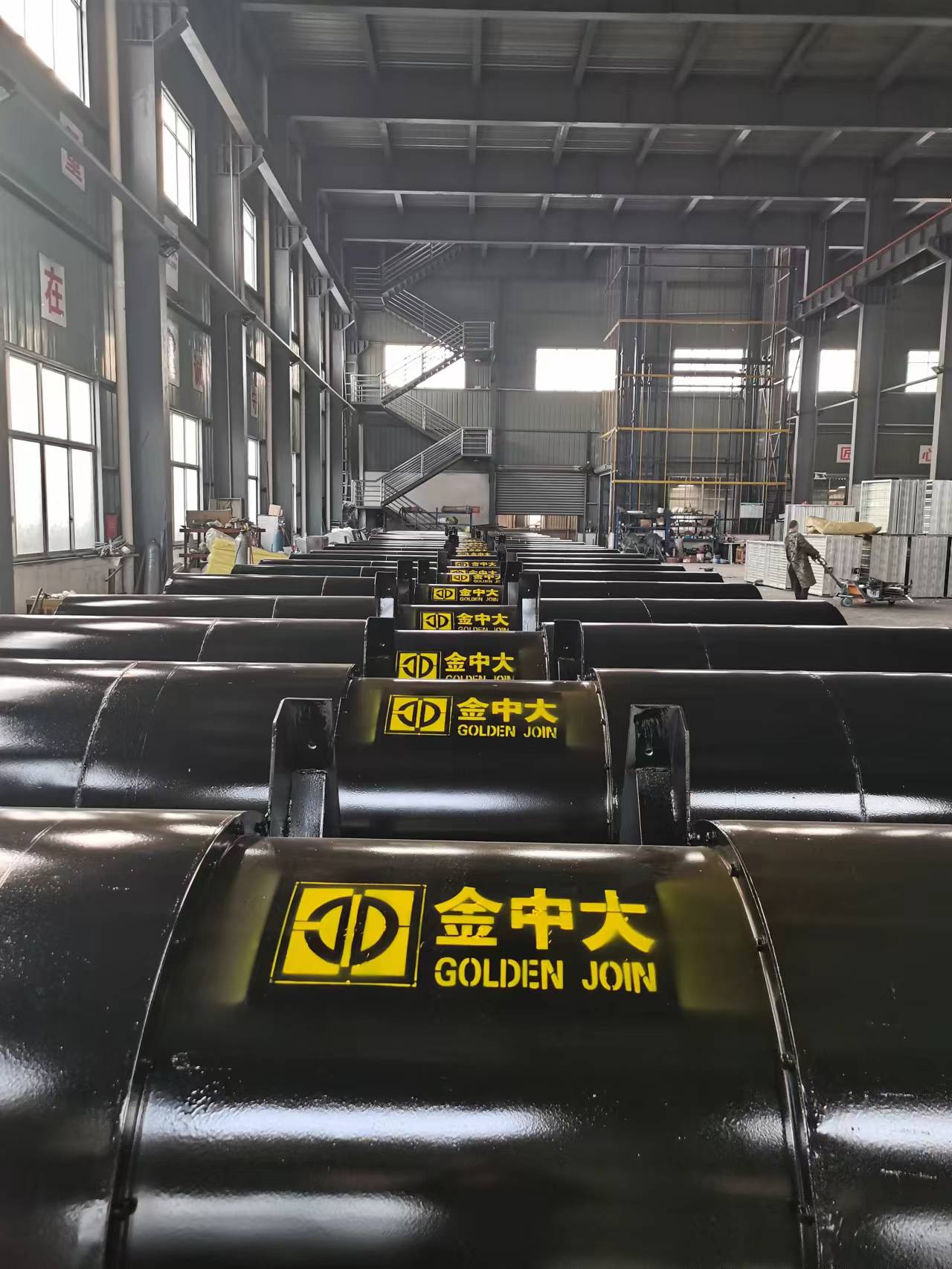 量产中的隧道风机